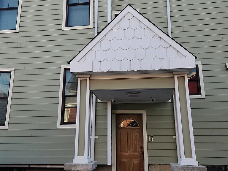 334B Stegman Pkwy — Photo 2