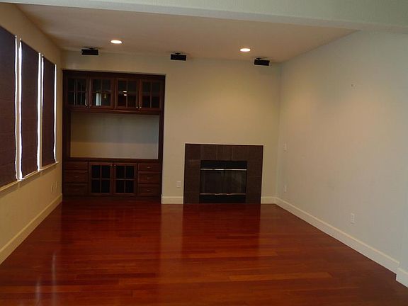 5th image of 351 Longhill Ct