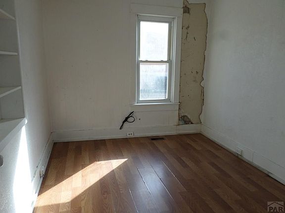 5th image of 1107 Cimarron Ave