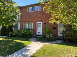 3136 Williamsburg Rd, Ann Arbor, MI 48108