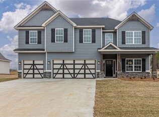 683 Tiger Trl, Opelika, AL 36804