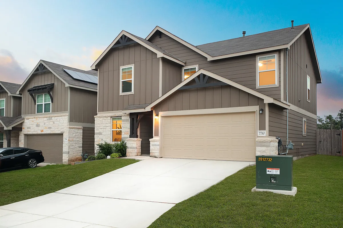 Building Photo - 7710 Ponderosa Pne