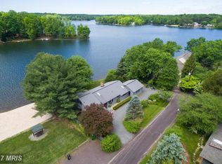 115 Pleasant Grove Rd, Locust Grove, VA 22508