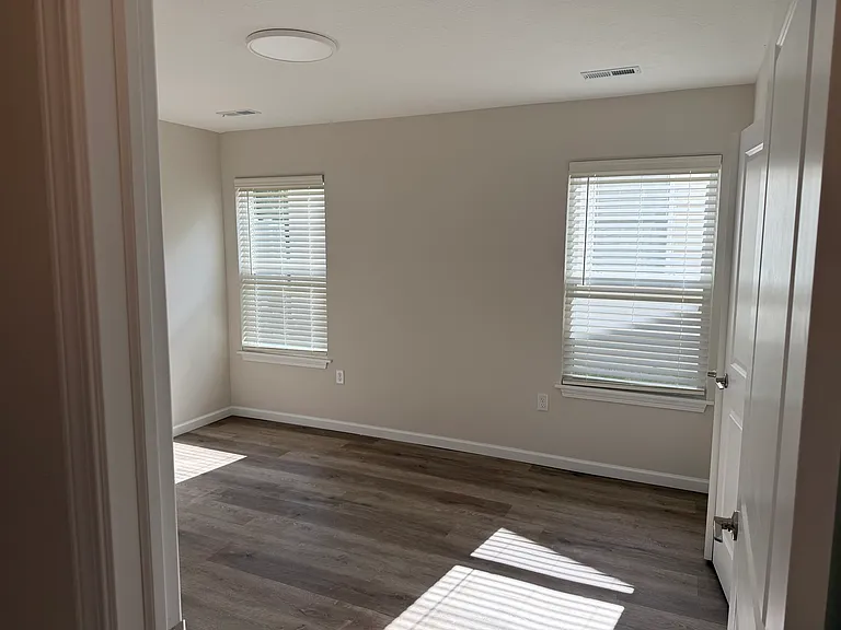 6395 Forest Park Dr #6401 — Photo 11
