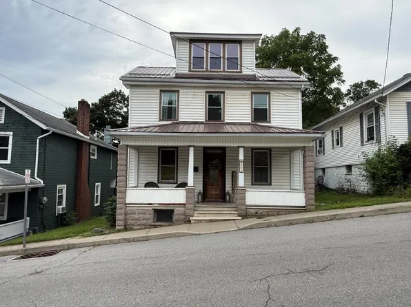 5th 805 Huntingdon #805, Huntingdon, PA 16652