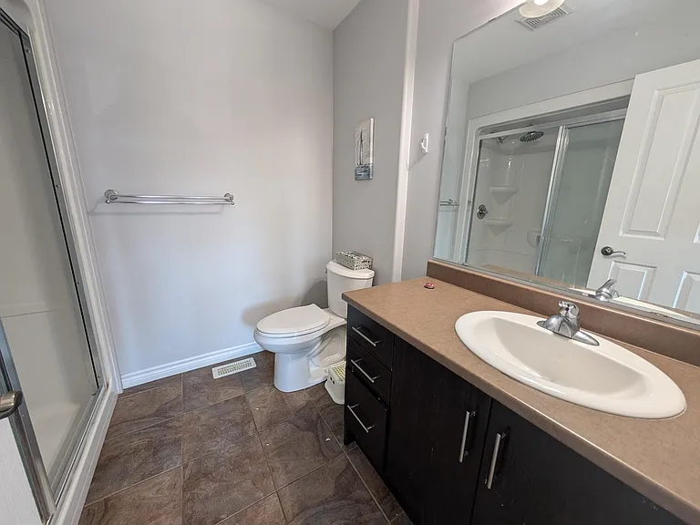 127 Simurda Ct #HOUSE — Photo 11
