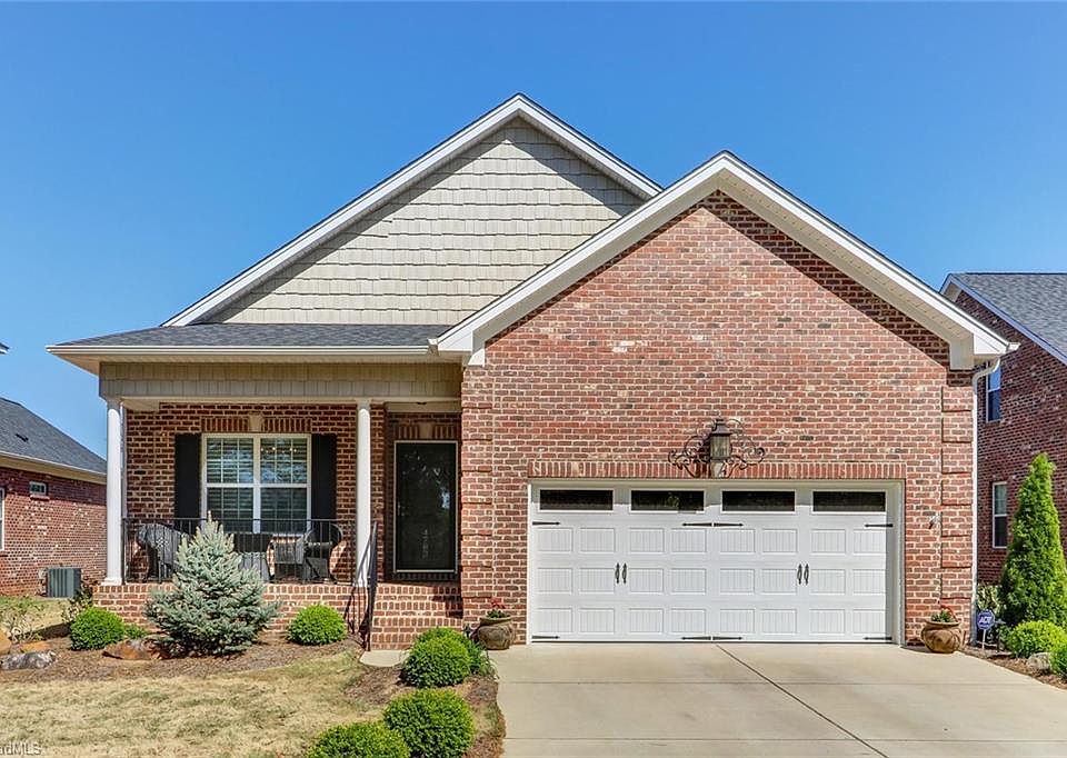 1st image of 4783 Forest Oaks Dr