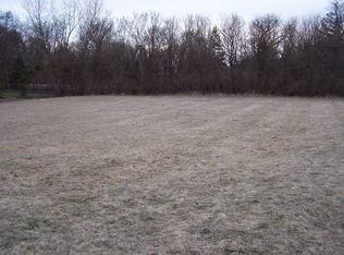 10510 Bull Valley Dr, Woodstock, IL 60098