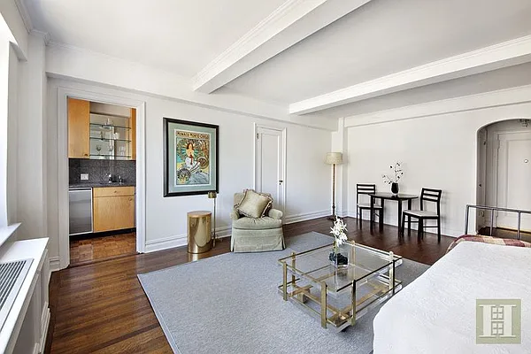 Sold by Halstead Real Estate | media 2