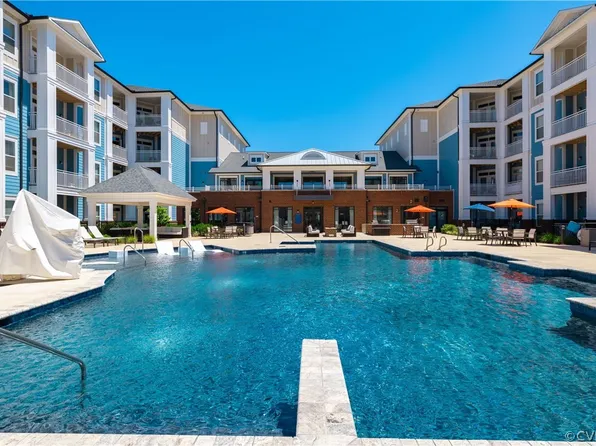 10526 Stony Bluff Dr #406, Ashland, VA 23005