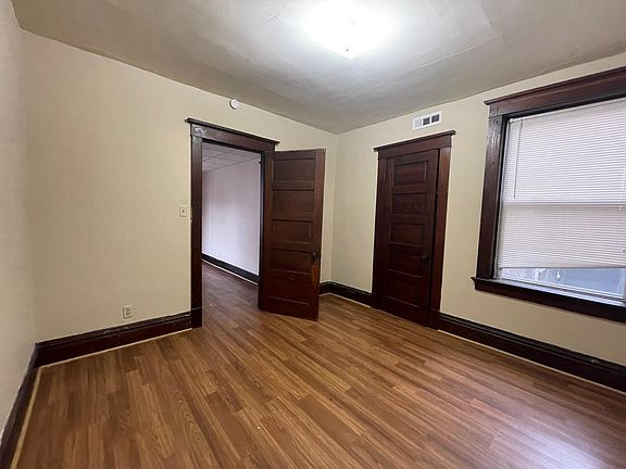 5th image of 15 Waltham St