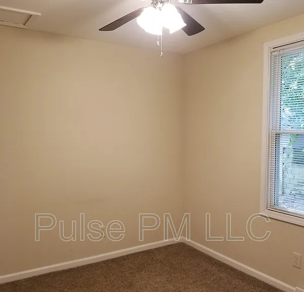 58 Tower Hill Rd — Photo 14