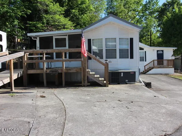 774 Big Valley Blvd, Townsend, TN 37882