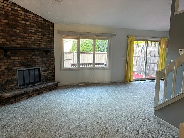 7440 Colosseum Dr #15 — Photo 3