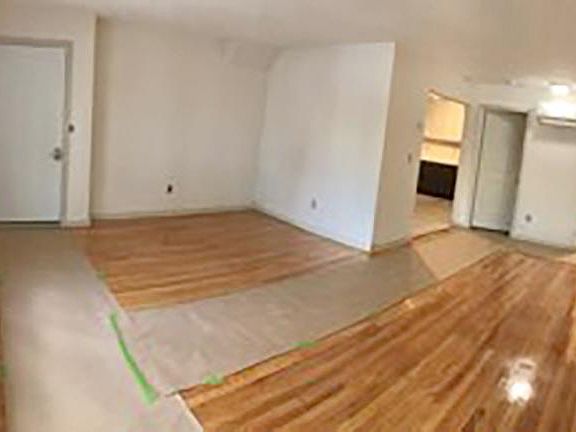 4th image of 59 Carlton Ave #1