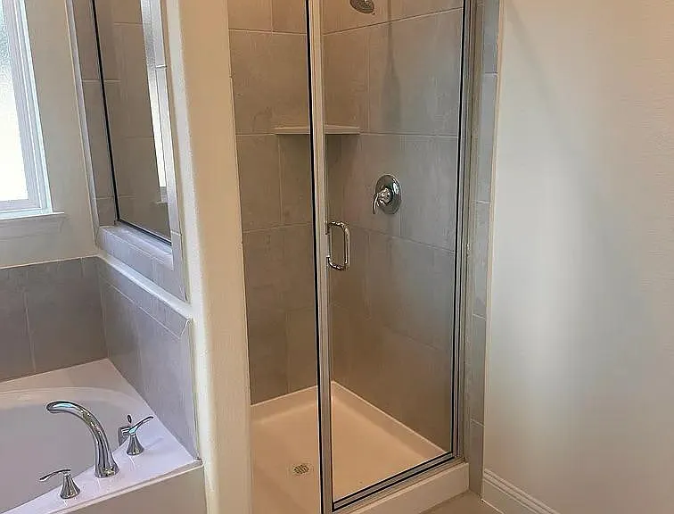 905 Tartane Dr — Photo 8