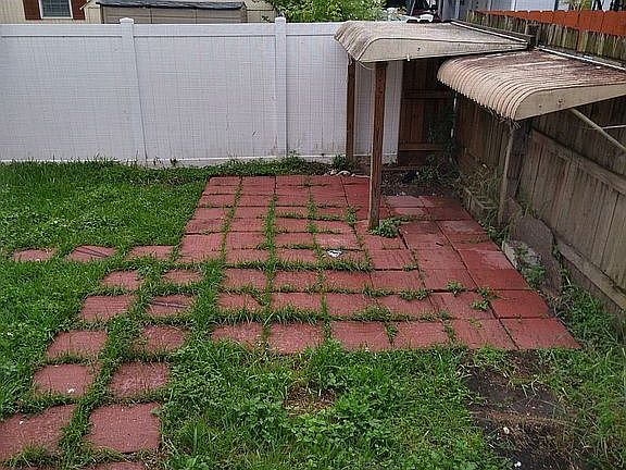 4th image of 641 NW 215th Ave