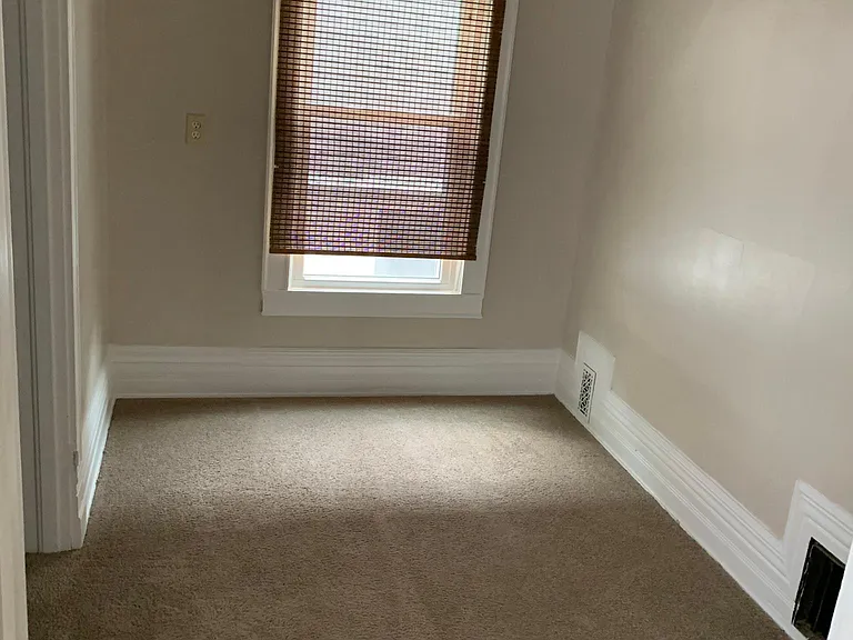 3515 Dewey Ave — Photo 9