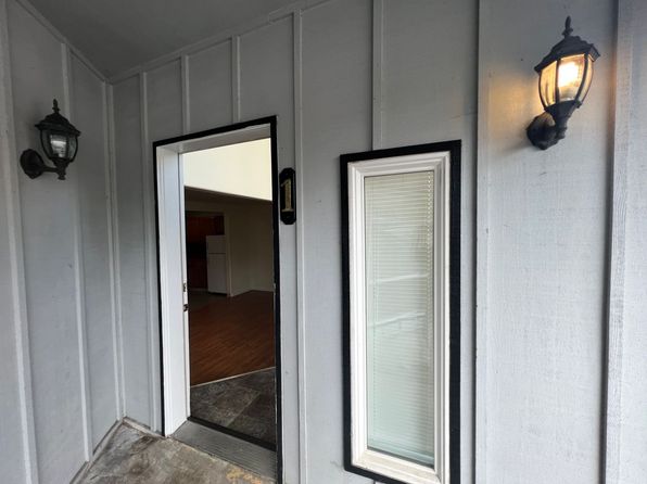 173 E Highway 20 SUITE 1