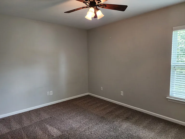 3907 Caldwell Ridge Pkwy — Photo 16