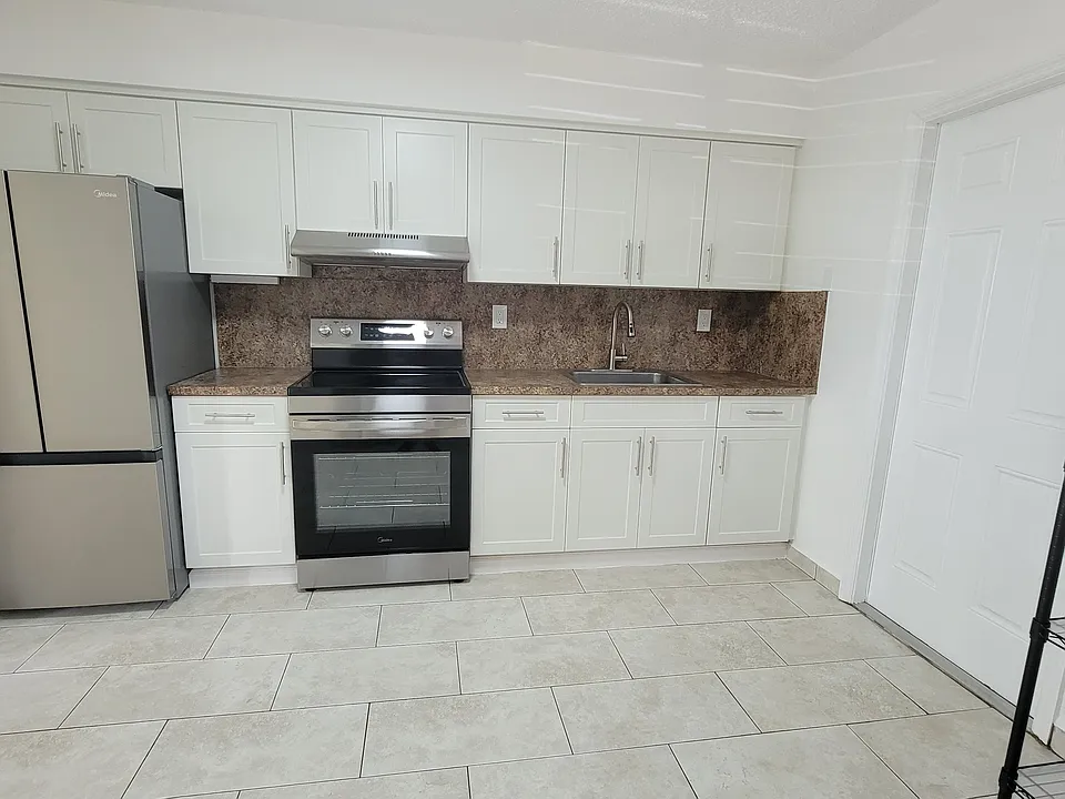 New stainless steel appliances (French door refrigerator)