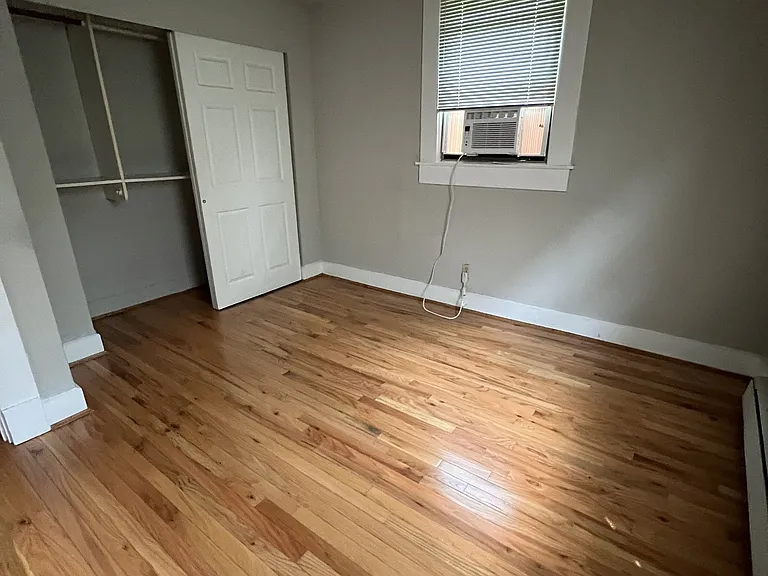 1324 Chapel St — Photo 5