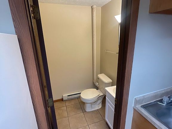 4th image of 22 Paul St #22B