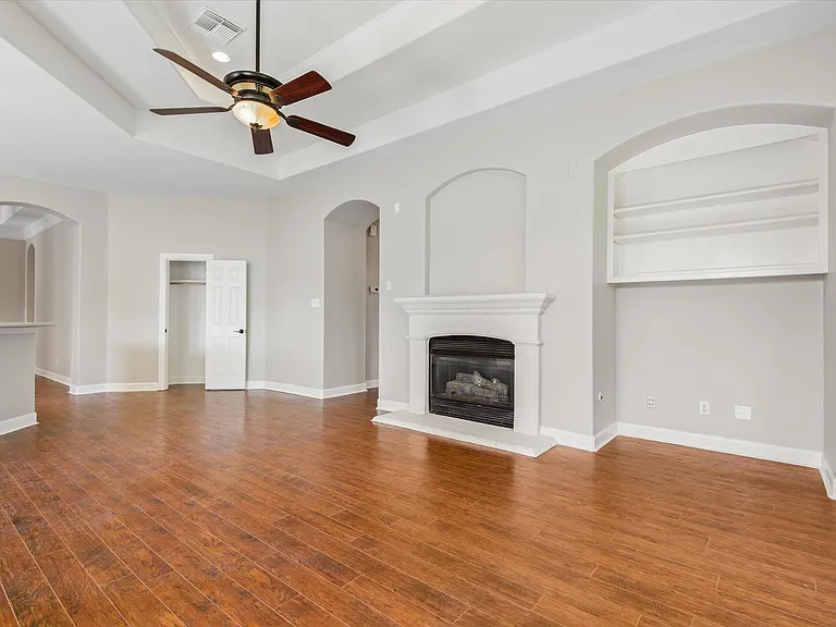 2635 Katie Harbor Dr — Photo 6