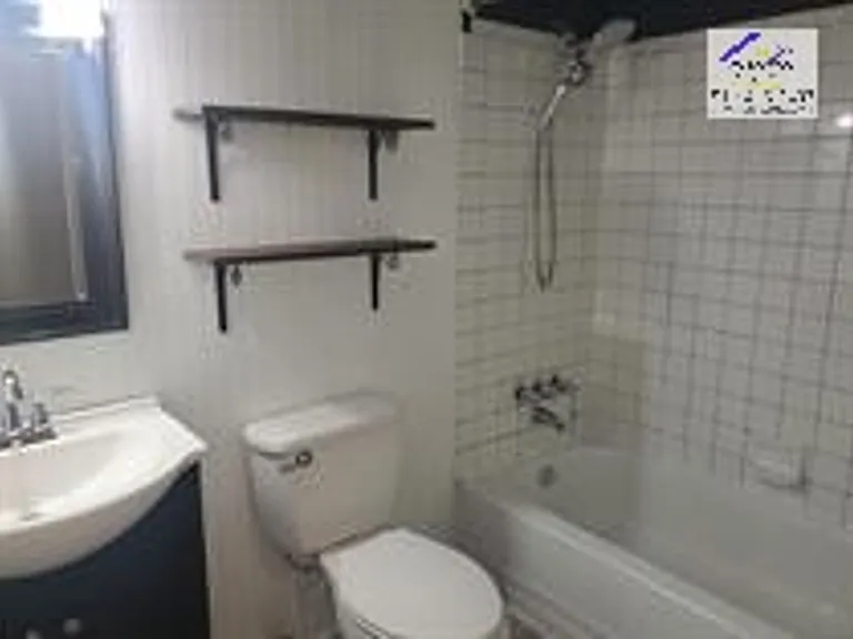 7259 Ainsley St — Photo 5