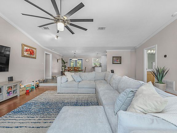 5th image of 2245 Las Vegas Trl