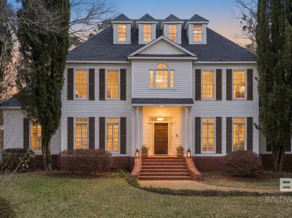 2613 Charlotte Oaks Dr, Mobile, AL 36695