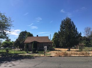 514 E Toppenish Ave, Toppenish, WA 98948