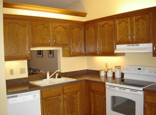8618 Broadacre Dr, Powell, OH 43065