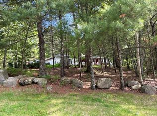 420 Robin Hollow Rd, West Greenwich, RI 02817