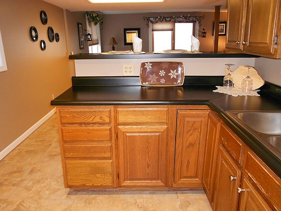Kitchen towards Living Rm view