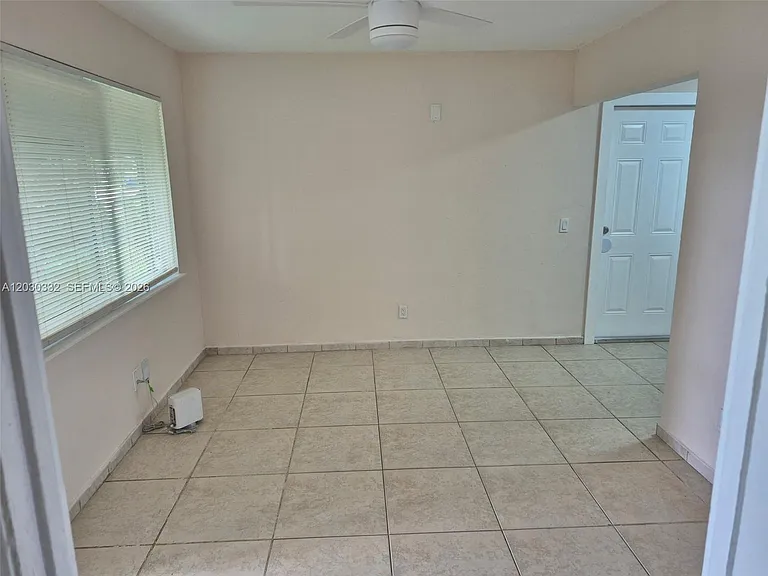 5903 McKinley St — Photo 2