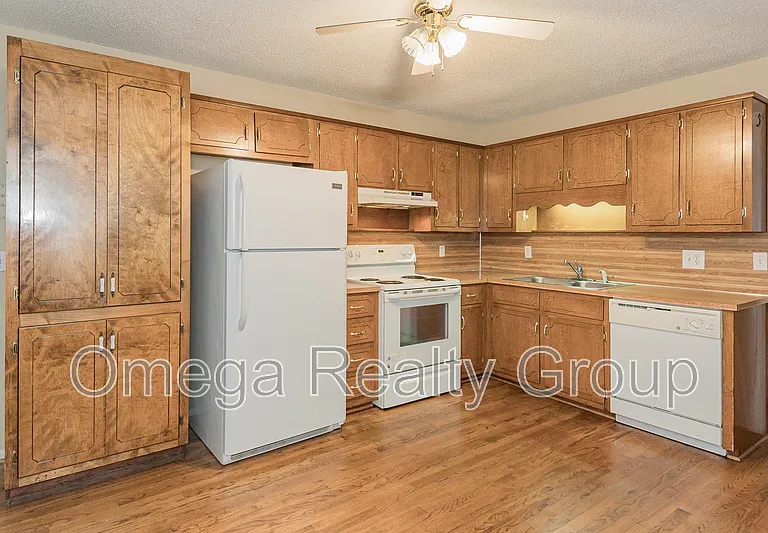5653 Cheryl Dr — Photo 13