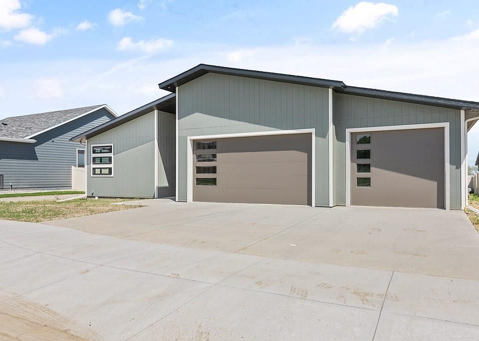1st image of 1125 Daylight Ln
