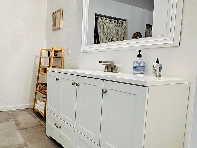 Adobe Dr — Photo 17