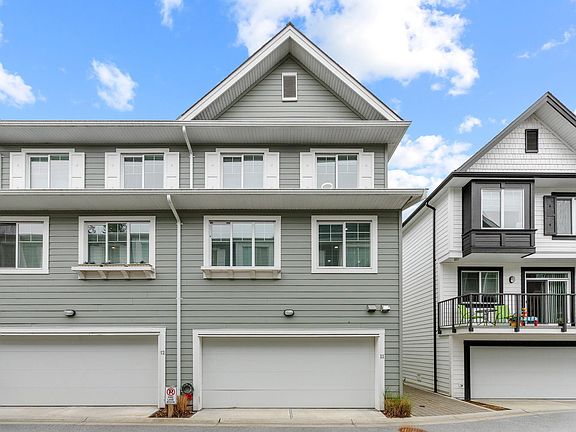 4th image of 16323 15th Ave #11