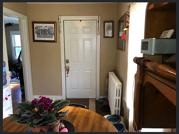 4th image of 400 Sheridan Dr