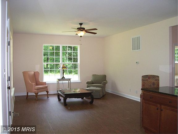 5th image of 22250 Mount Jackson Ln