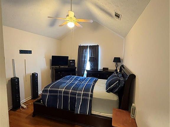 5th image of 2275 Briar Knoll Rd