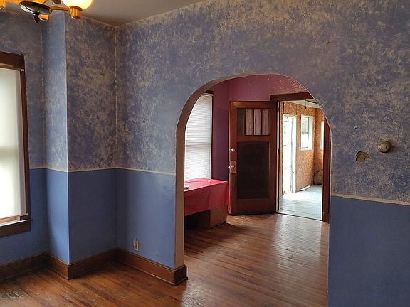 1Fl Dining/Living/Porch