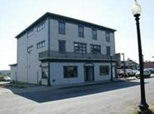 1502 Purchase St, New Bedford, MA 02740