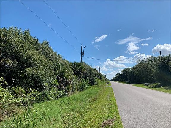 4th image of 3235 70th Ave NE Lot 2