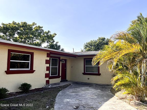 2nd image of 780 Clarke Ave