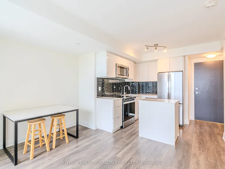 1461 Lawrence Ave W #1101 — Photo 12