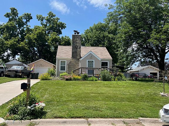 2nd image of 2323 S 35th St