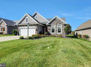 6940 Old Course Rd, Fayetteville, PA 17222